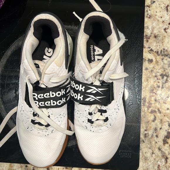 Squat shoes. Worn very little. Smoke free home. - Picture 3 of 3